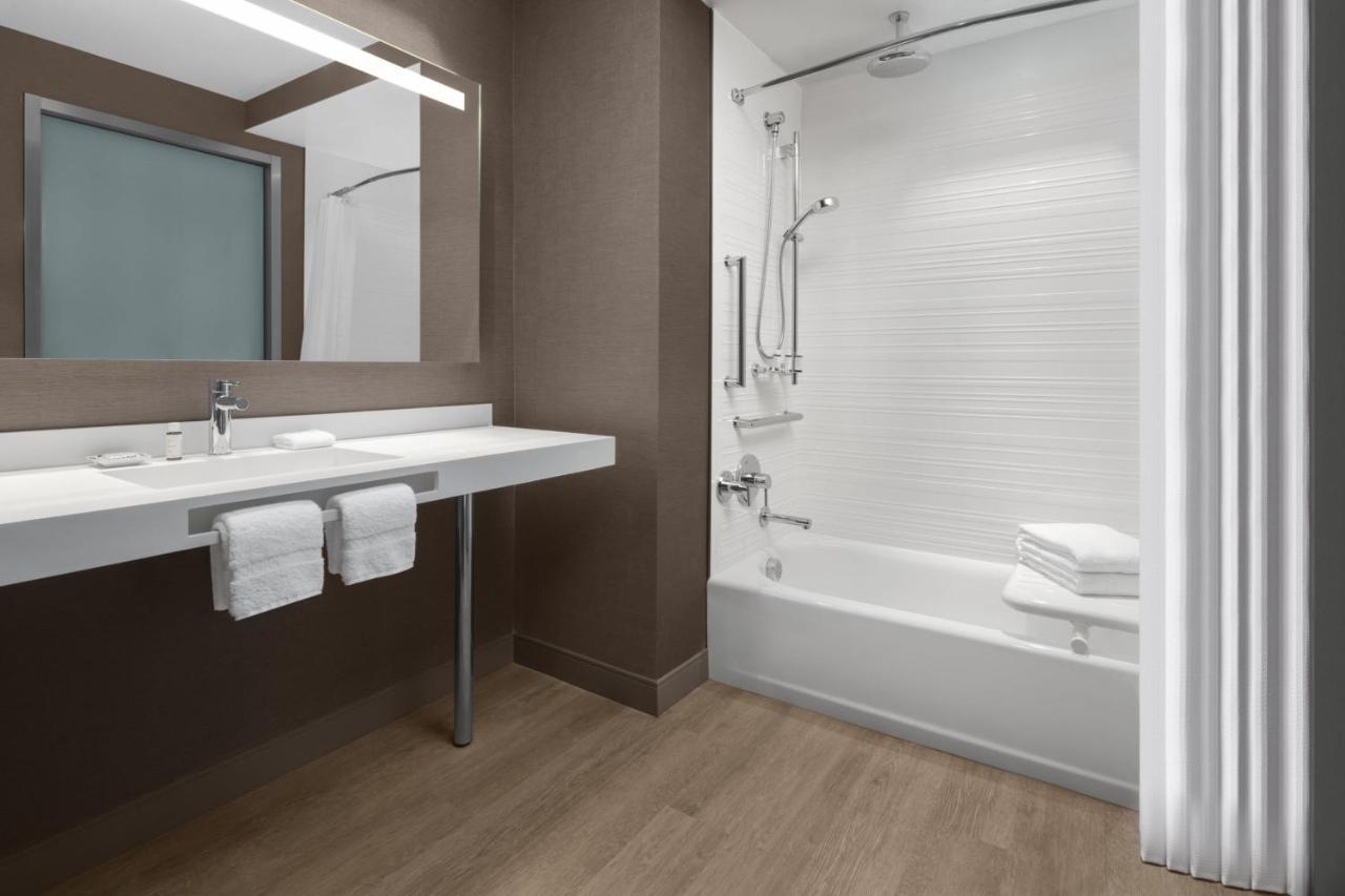 Ac Hotel By Marriott Fort Lauderdale Sawgrass Mills Сънрайз Екстериор снимка